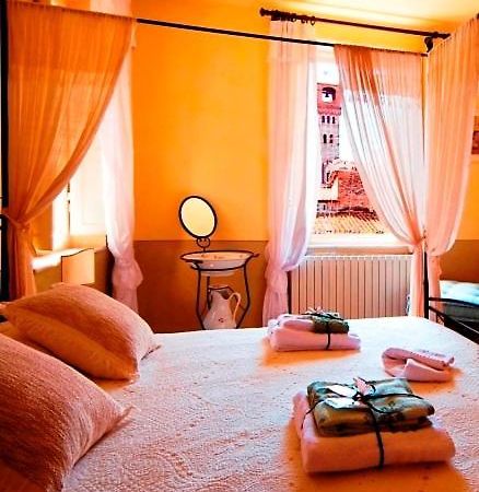 Bed And Breakfast Evelina Lucca Exterior foto